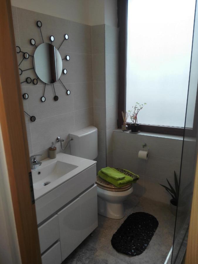 A. Einstein 9A Apartament Κλουζ-Ναπόκα Δωμάτιο φωτογραφία