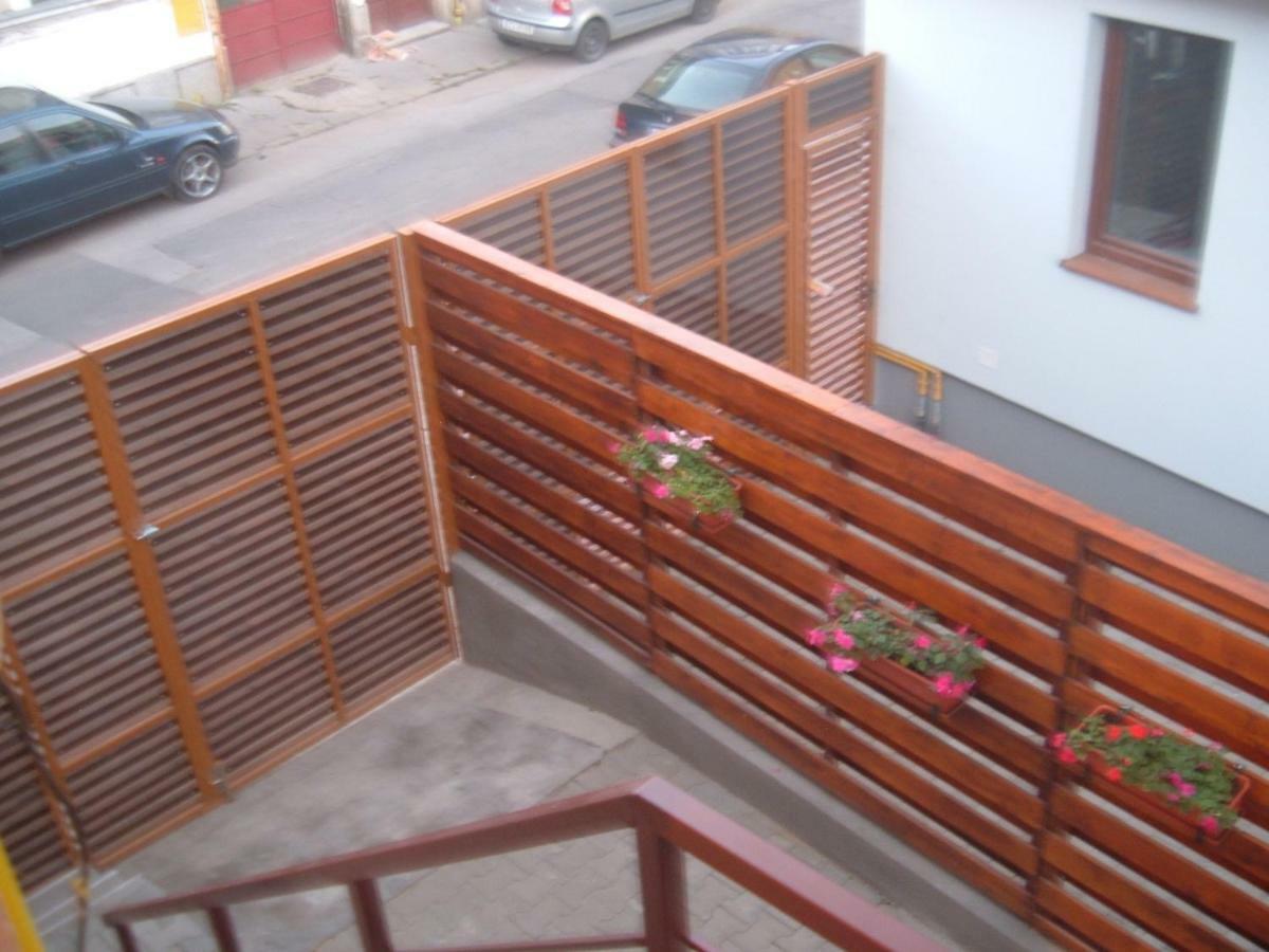A. Einstein 9A Apartament Κλουζ-Ναπόκα Εξωτερικό φωτογραφία